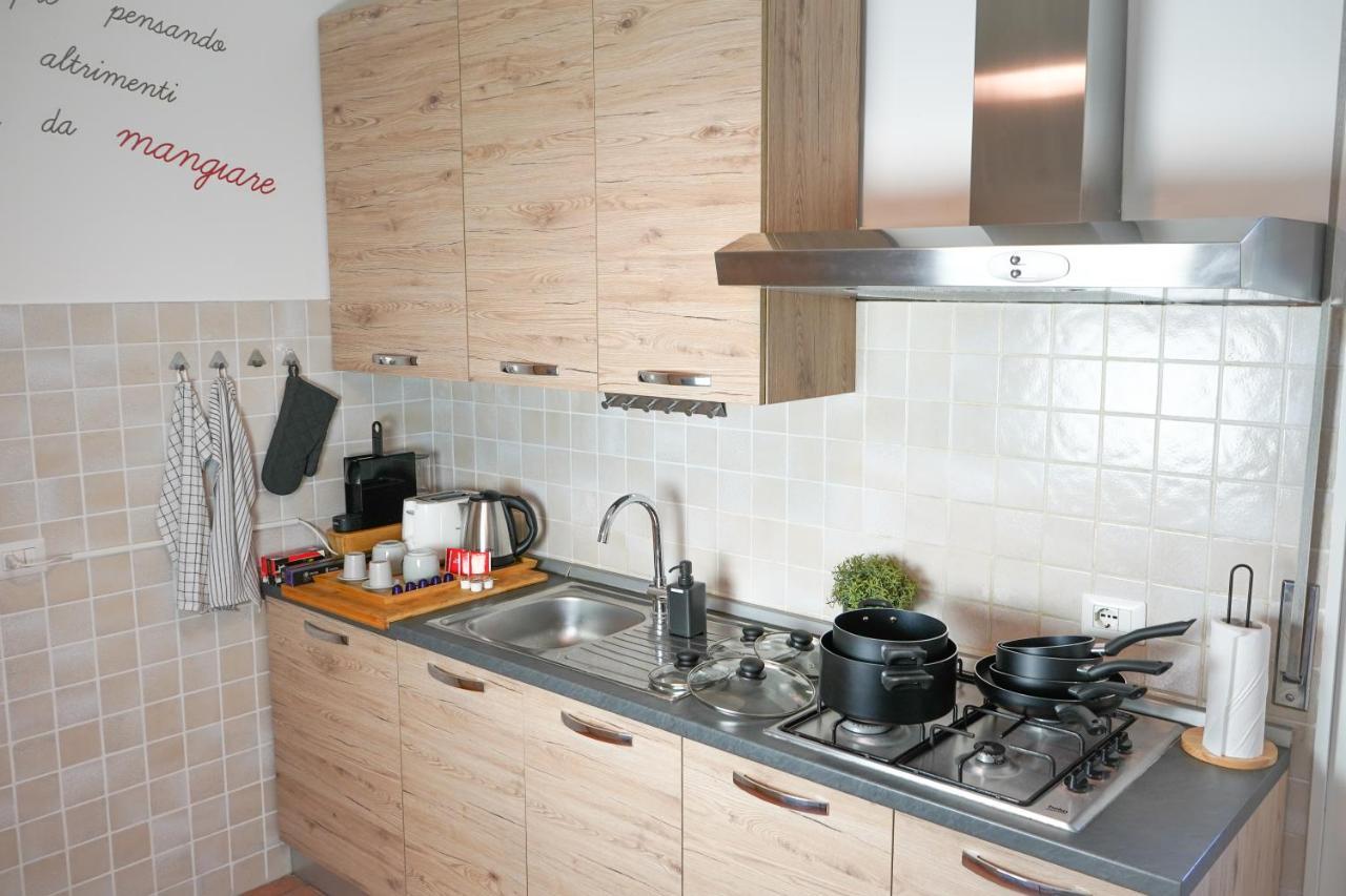 10 Min From The Airport-Wifi-Free Parking Samarate Exterior foto