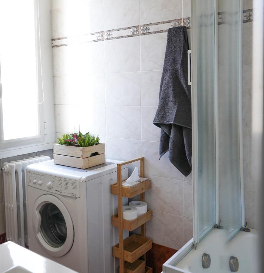10 Min From The Airport-Wifi-Free Parking Samarate Exterior foto